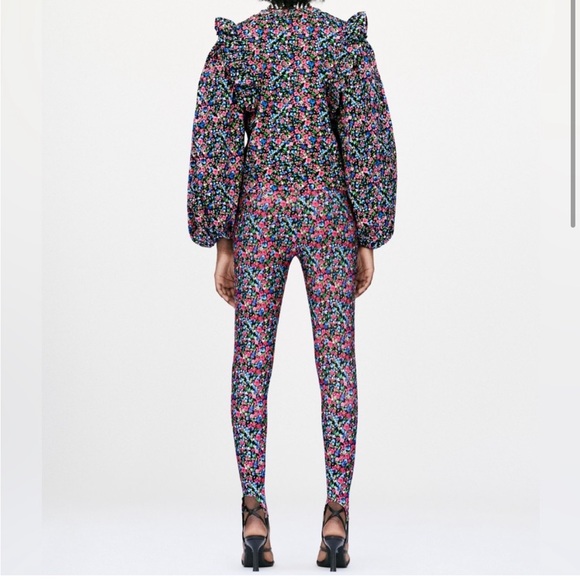 NWOT Zara Floral Stirrup Leggings Large - Picture 1 of 7